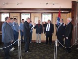 D/C John Nason administers the oath to the bridge officers.